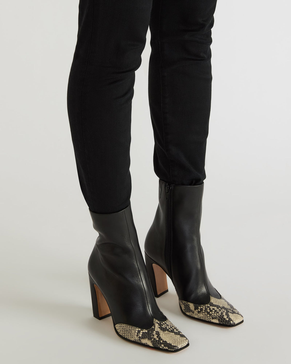 Steve Madden LYLE Grey Leather Square-Toe Heeled Women's Ankle Boot