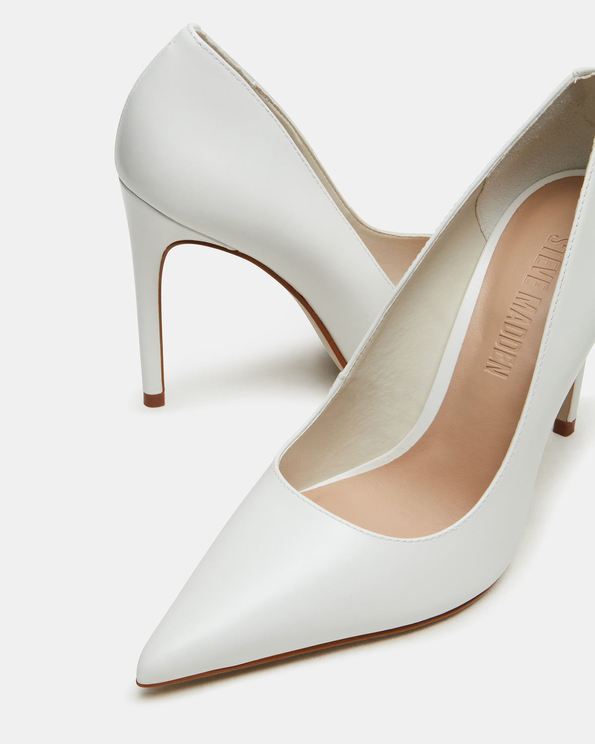 Steve Madden NOIR White Leather Pointed-Toe Stiletto Pump Women's Heels