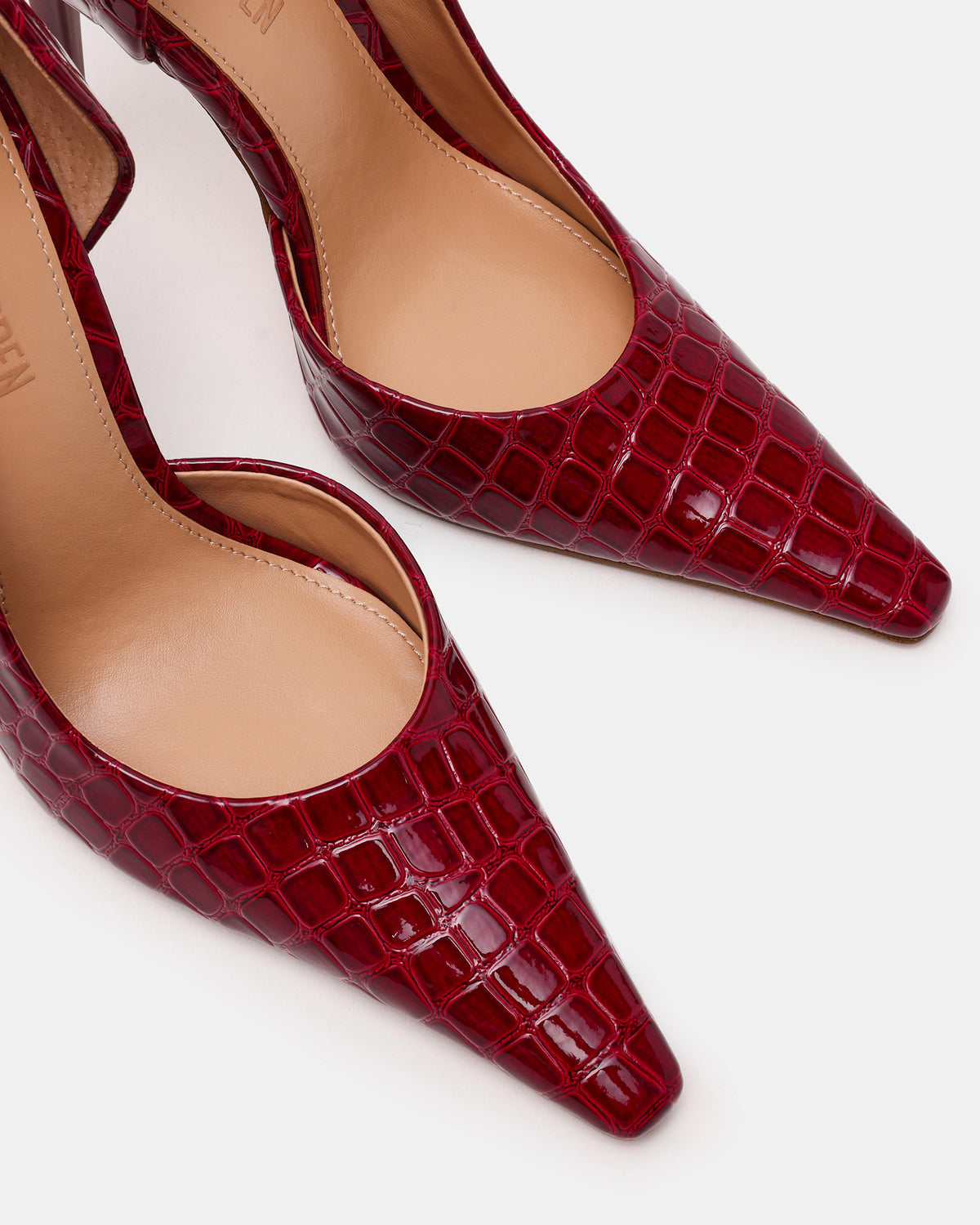 Steve Madden ELEGANT Red Crocodile Pointed-Toe Stiletto Pump Women's Heel