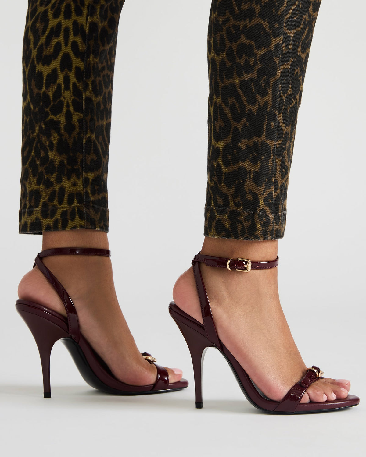 Steve Madden FOXX Burgundy Patent Strappy Stiletto Open-Toe Women's Heel
