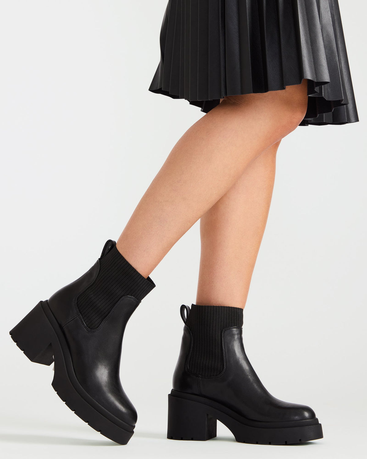 Steve Madden KOA Black Lug Sole Chelsea Women's Ankle Boot