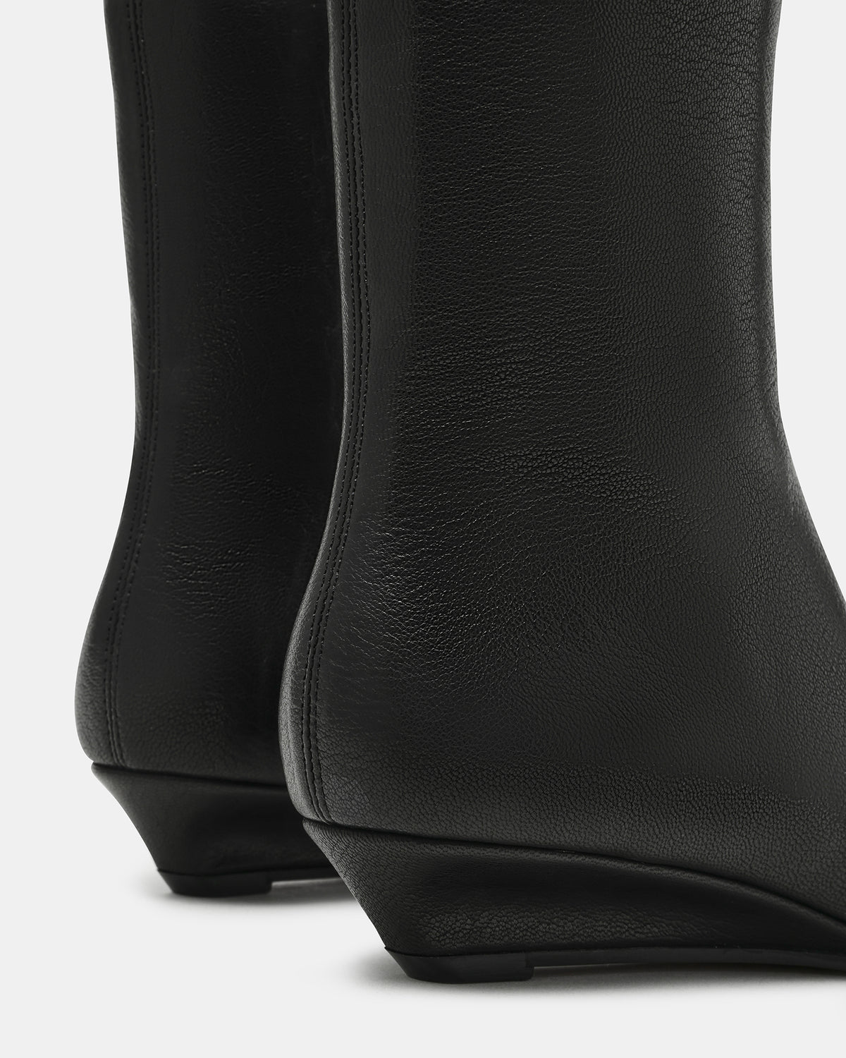 Steve Madden FLAIRE Black Leather Square-Toe Wedge Bootie Women's Ankle Boot