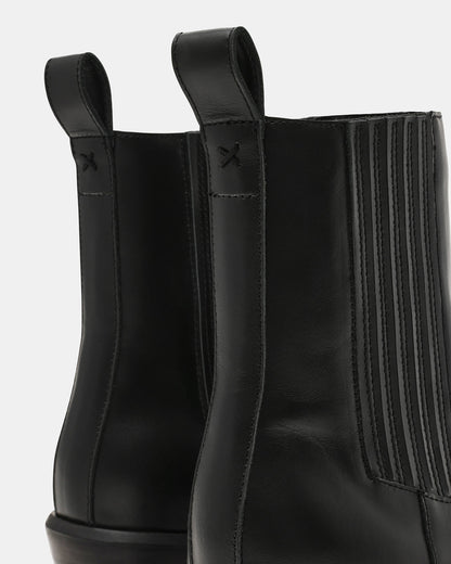 Steve Madden DARSEN Black Leather Square-Toe Block Heel Women's Ankle Boot