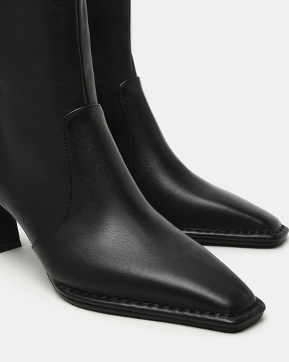 Steve Madden FARE Black Leather Square Toe Women's Ankle Boot