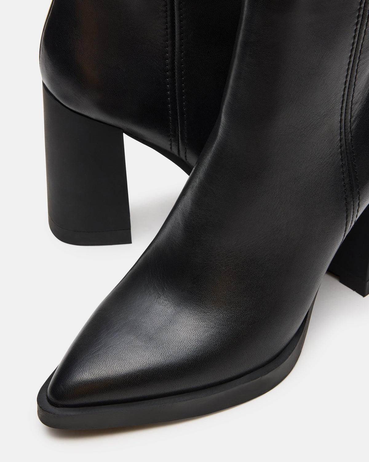 Steve Madden HARDEN Black Leather Women's Pointed-Toe Ankle Boot