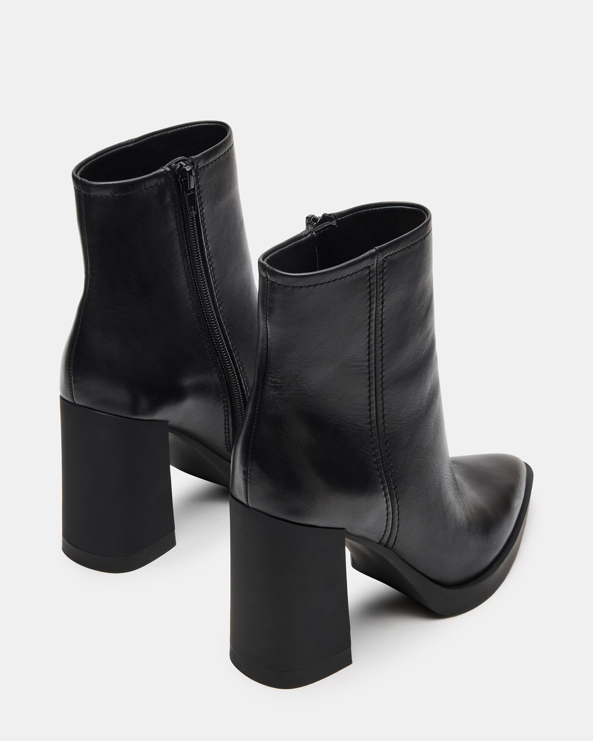 Steve Madden HARDEN Black Leather Women's Pointed-Toe Ankle Boot