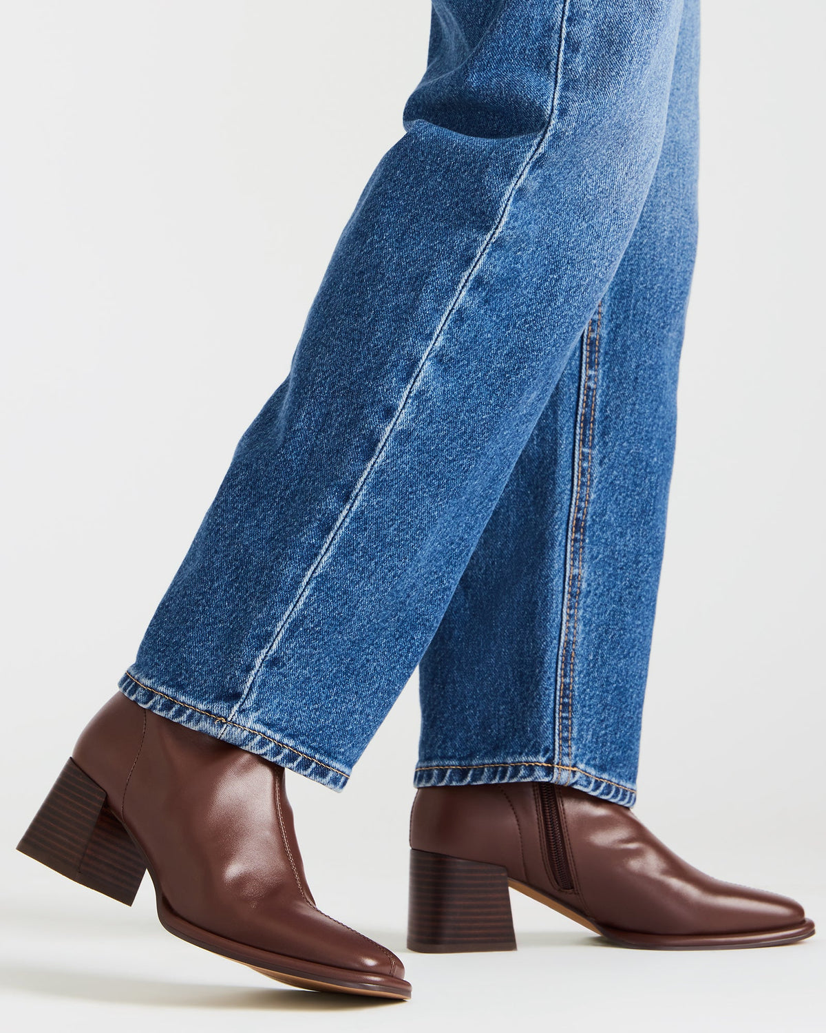 Steve Madden PAMMY Brown Square-Toe Block Heel Women's Ankle Boot