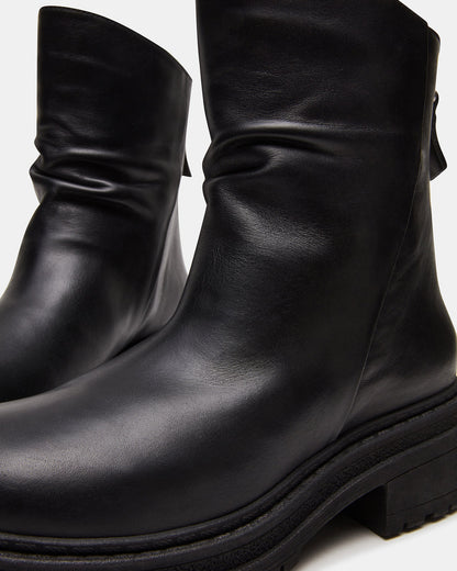 Steve Madden ESSENTIAL Black Leather Scrunched Ankle Boot | Women's Booties