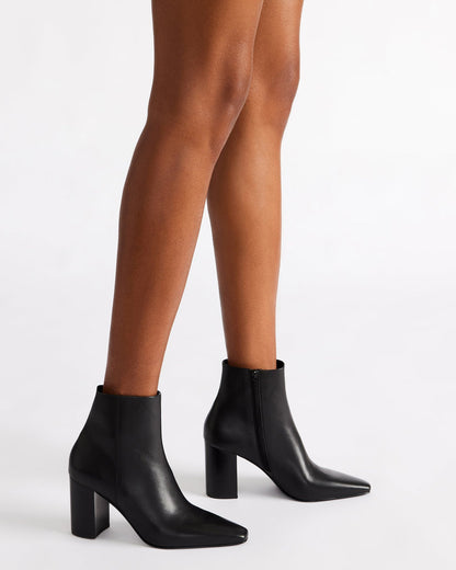 Steve Madden AIDAN Black Leather Block Heel Ankle Boot | Women's Booties