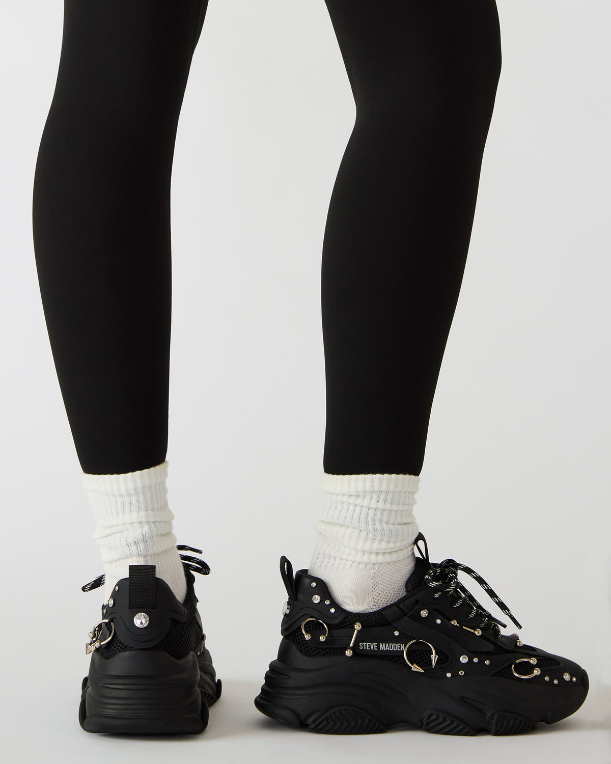 Steve Madden POSSESSION Piercing Black Platform Lace-Up Women's Sneaker