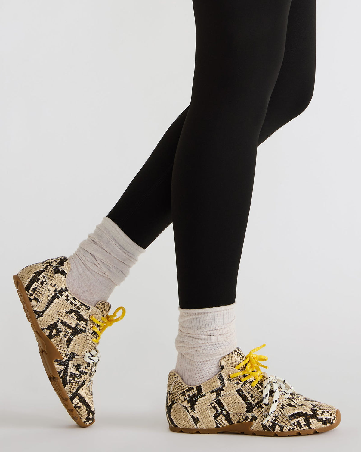 Steve Madden AZIEL Tan Snake Low-Top Lace-Up Women's Sneakers
