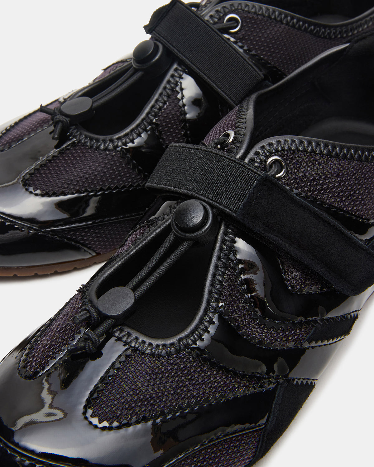 Steve Madden VIPER Black Low-Top Velcro Women's Sneaker