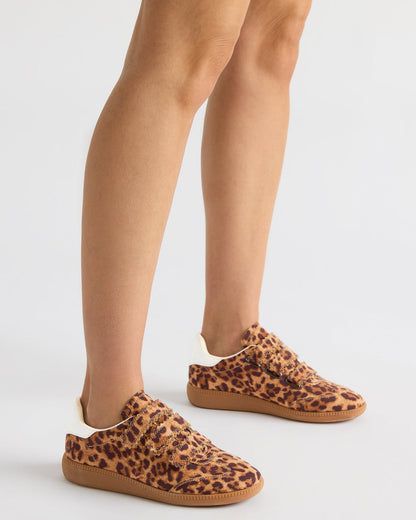 Steve Madden MOMENTUM Leopard Velcro Low-Top Women's Sneakers