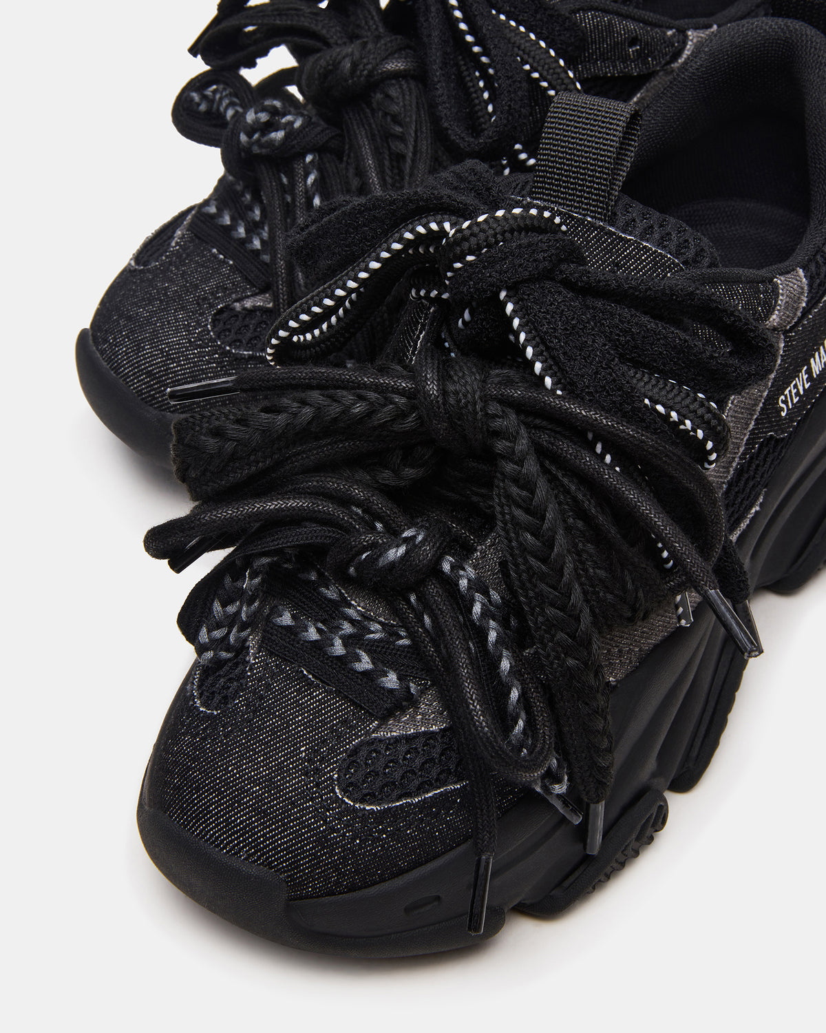 Steve Madden PRYCE Black Low-Top Lace-Up Chunky Platform Women's Sneaker