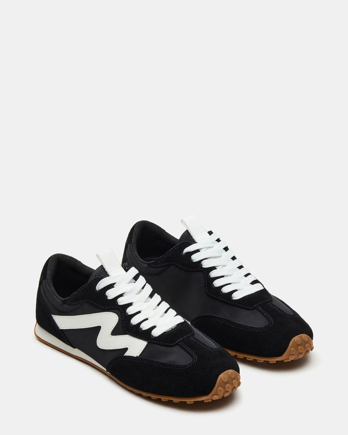 Steve Madden CASPER Black/White Low-Top Lace-Up Women's Sneaker