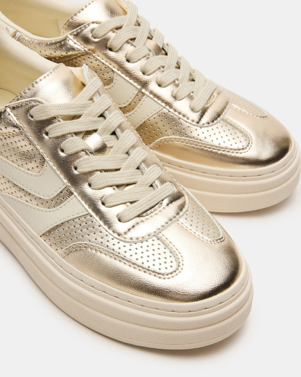 Steve Madden DODGE Perforated Champagne Multi Women's Low-Top Platform Sneaker