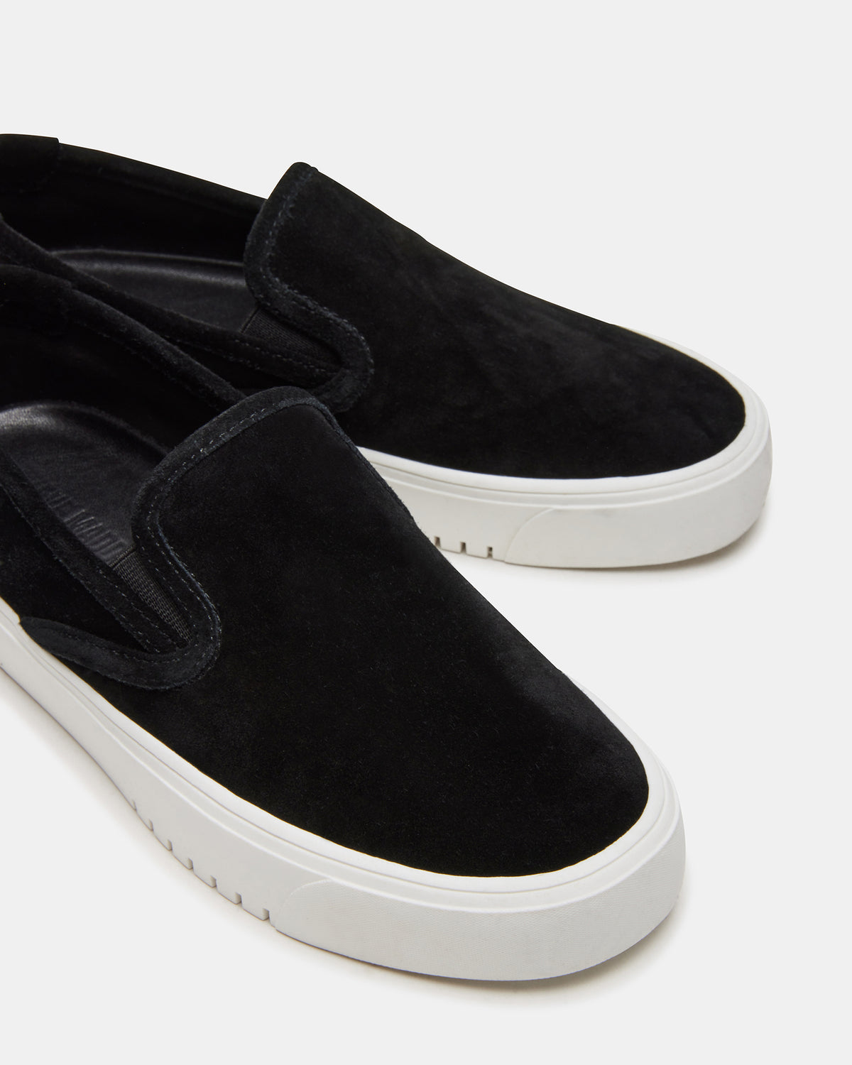 Steve Madden MURPHY Black Suede Low-Top Sneaker | Women's Sneakers