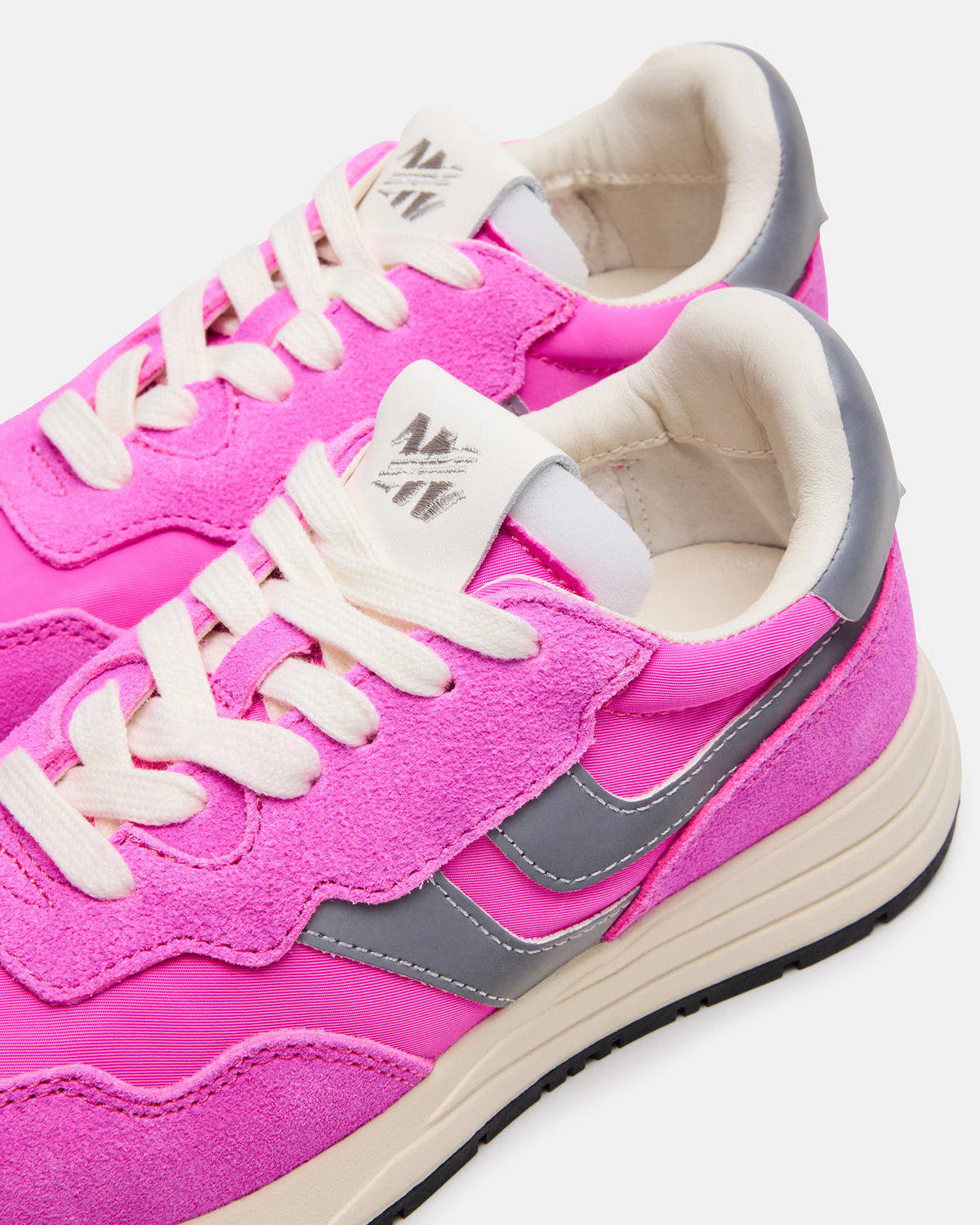 Steve Madden BURST Pink Multi Women's Low-Top Lace-Up Sneaker