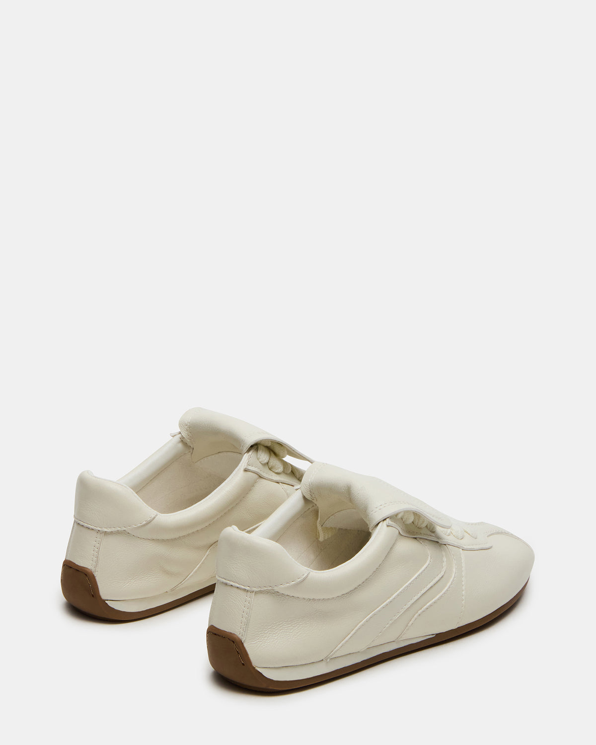 Steve Madden MOBILITY White Leather Women's Low-Top Lace-Up Sneaker