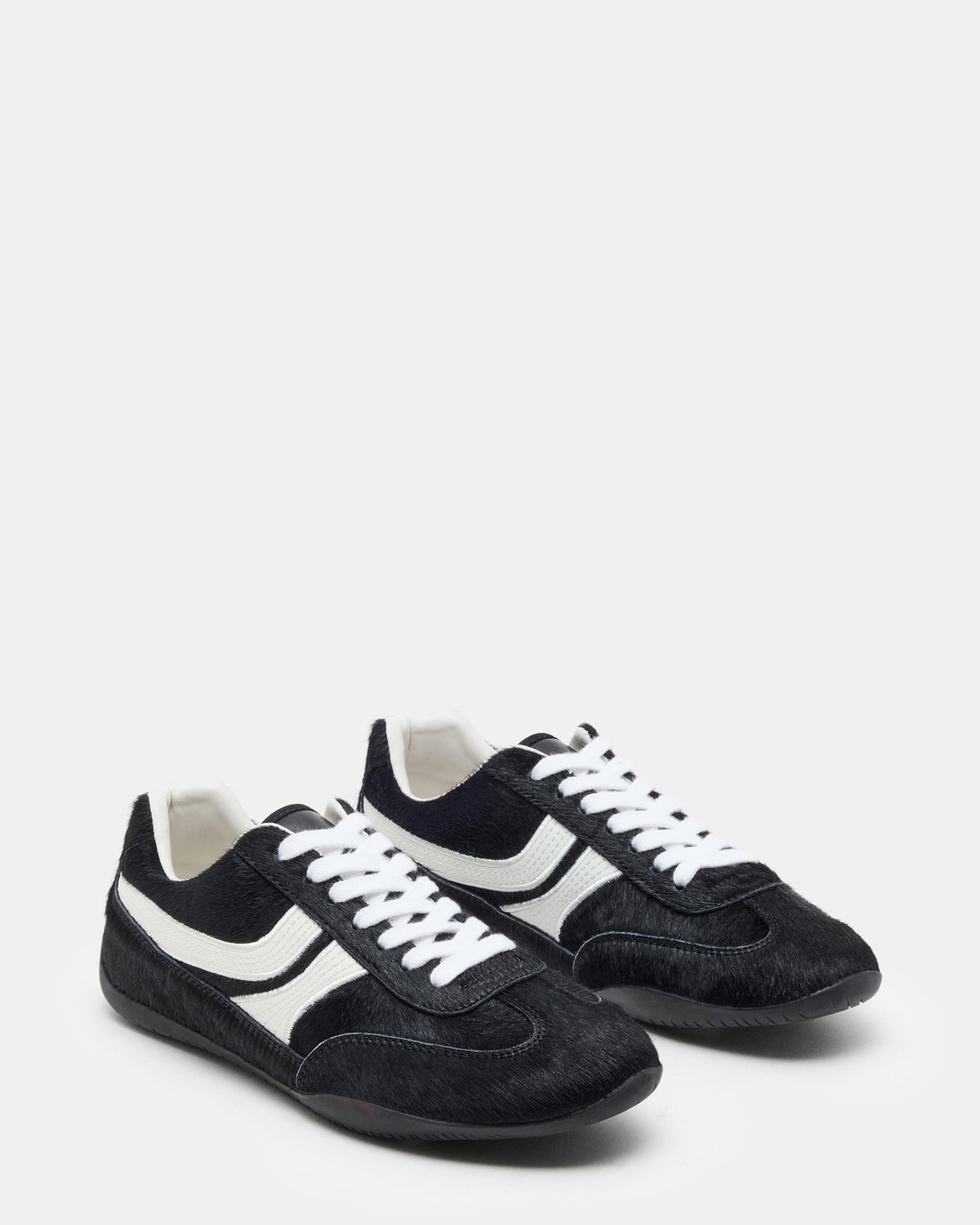 Steve Madden DOBSON Black Multi Women's Low-Top Lace-Up Sneaker