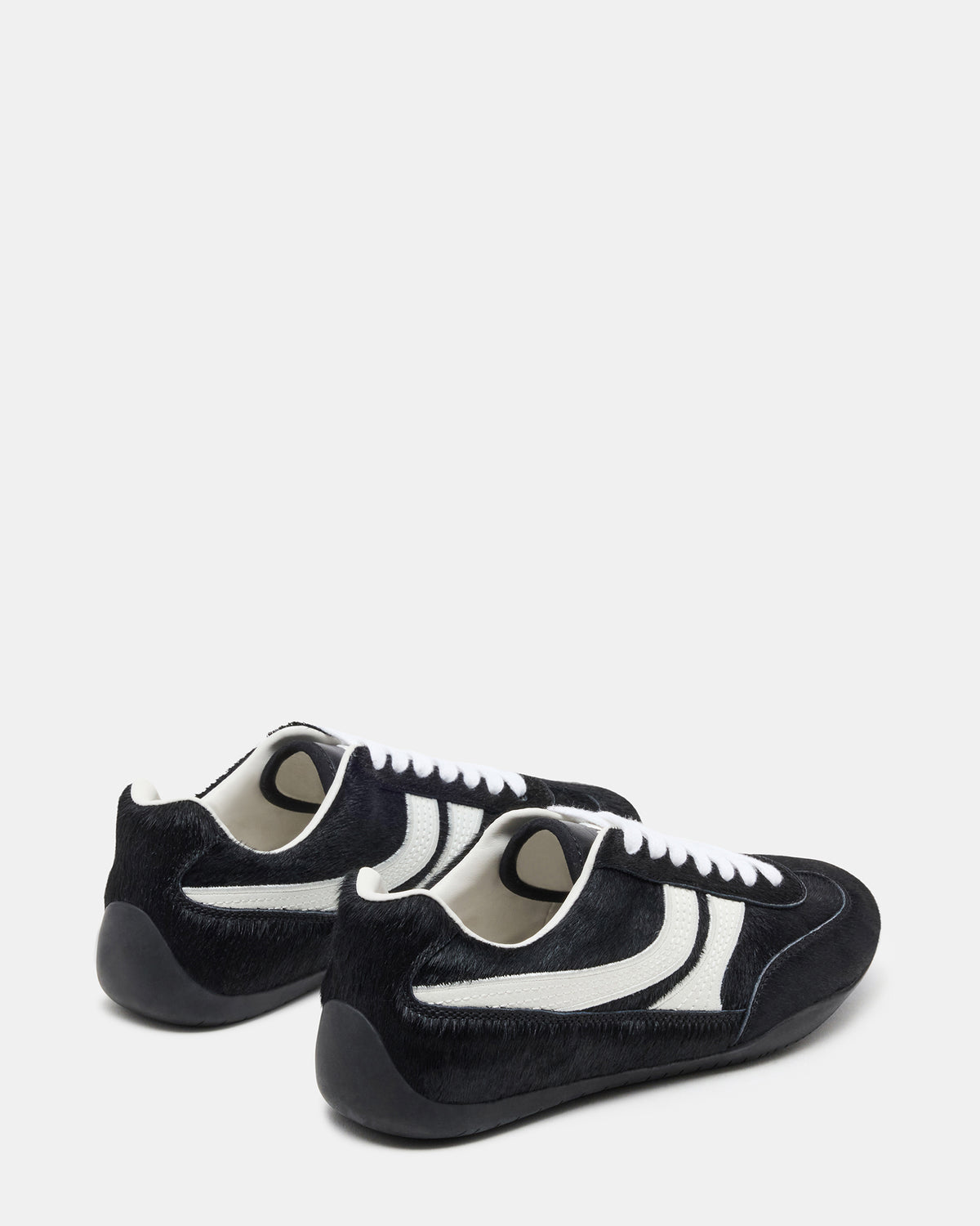 Steve Madden DOBSON Black Multi Women's Low-Top Lace-Up Sneaker