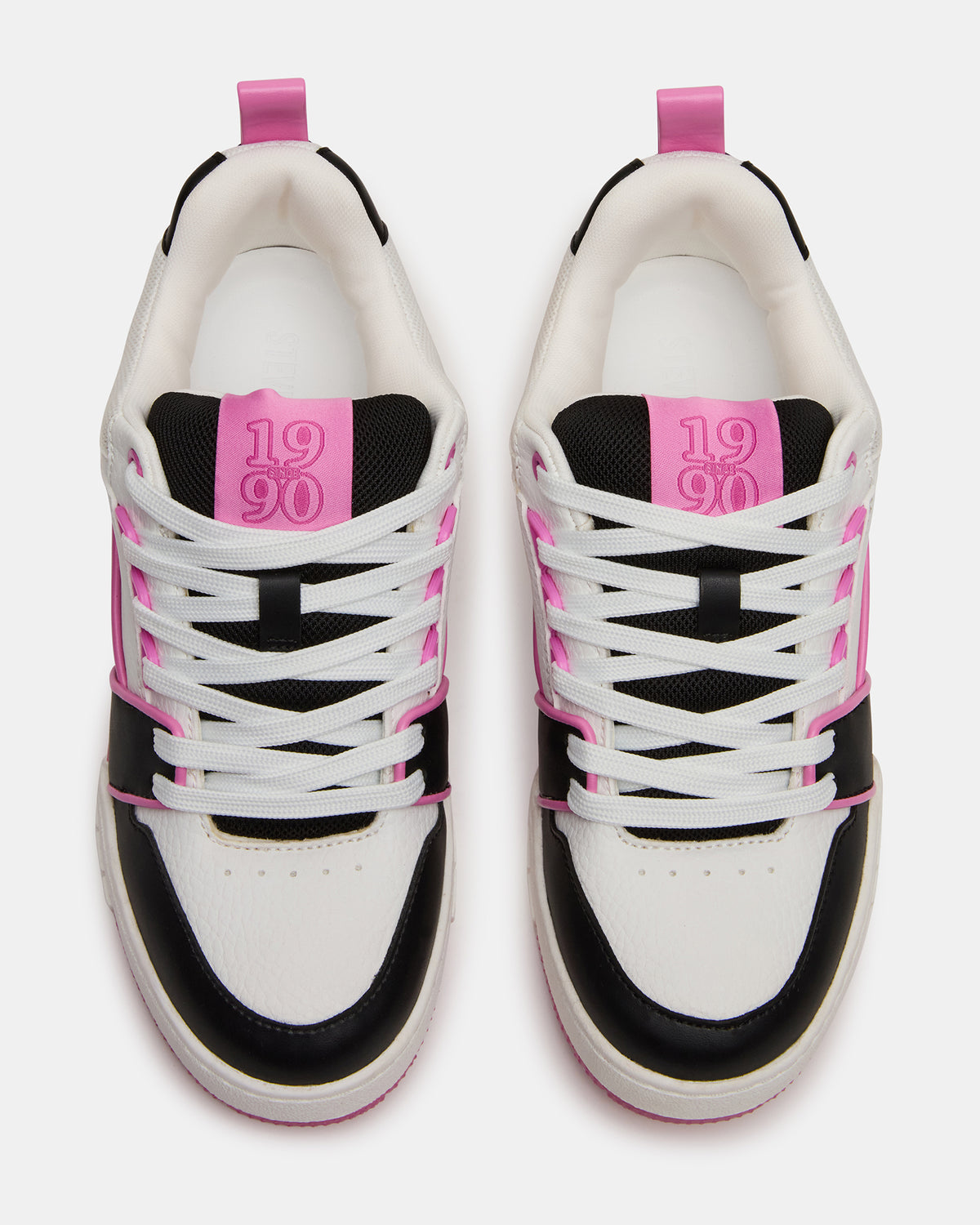 Steve Madden SKATER Black/Pink Low-Top Lace-Up Women's Sneaker