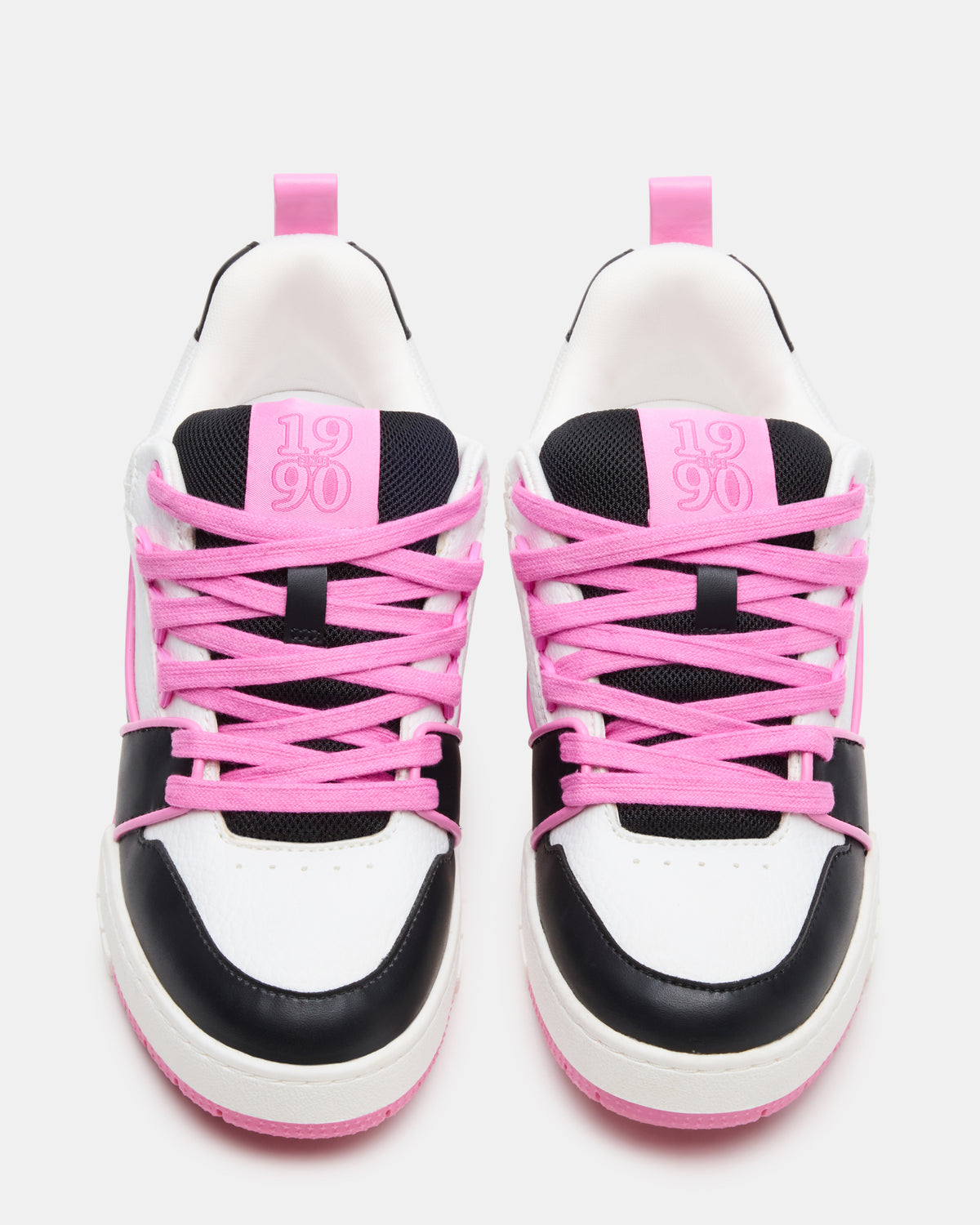 Steve Madden SKATER Black/Pink Low-Top Lace-Up Women's Sneaker
