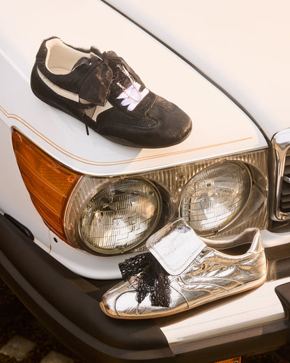 Steve Madden MOBILITY SIlver Leather Women's Low-Top Lace-Up Sneaker