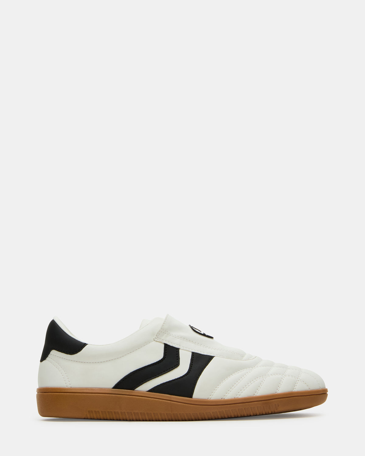 Steve Madden BOLT Black/White Low-Top Sneaker | Women's Sneakers