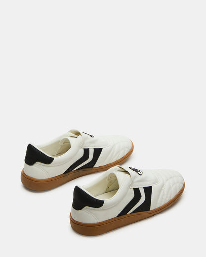 Steve Madden BOLT Black/White Low-Top Sneaker | Women's Sneakers