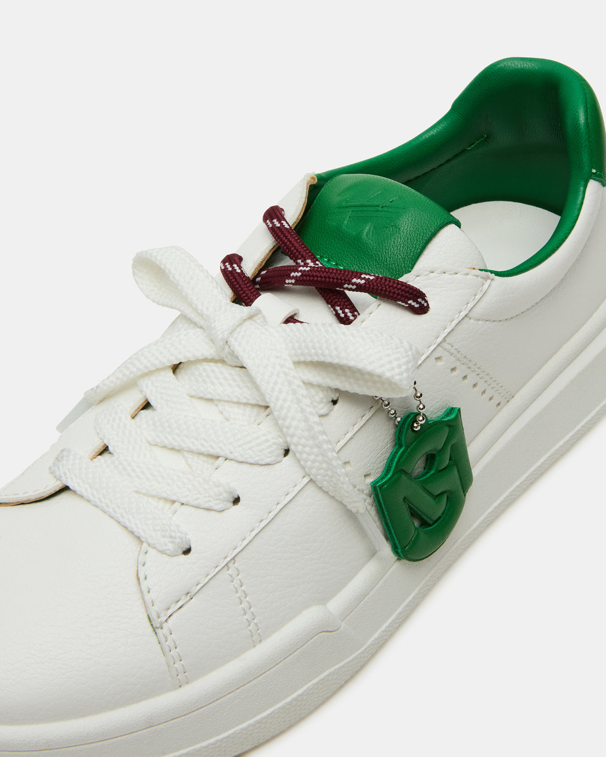Steve Madden MARVIN White/Green Low-Top Lace-Up Women's Sneaker