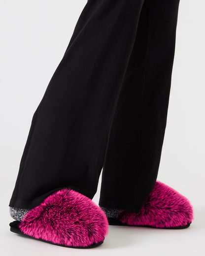 Steve Madden POOF Fushia Slip-On Faux Fur Mule Women's Flat