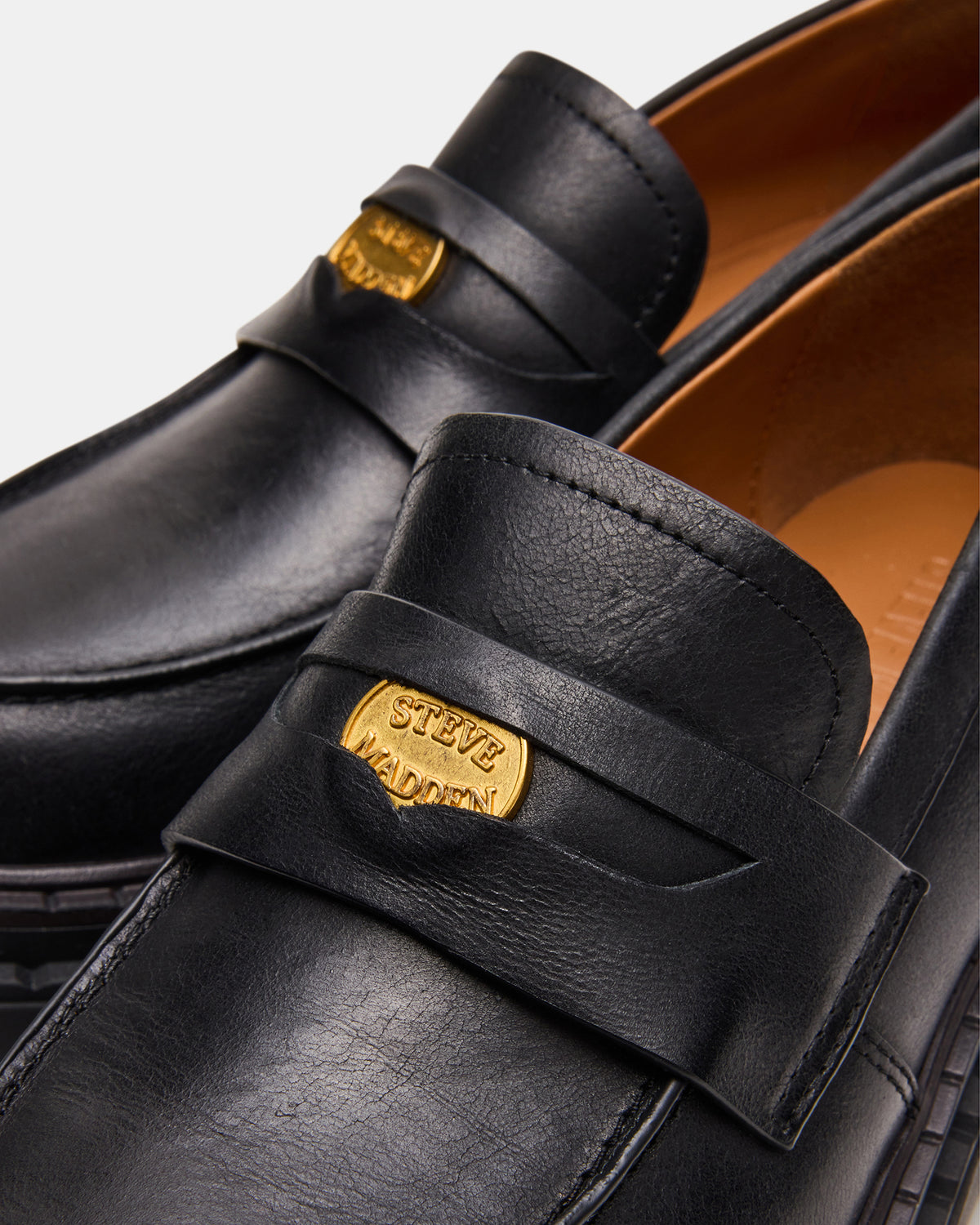 Steve Madden RAFTUS Black Leather Platform Lug Women's Loafer