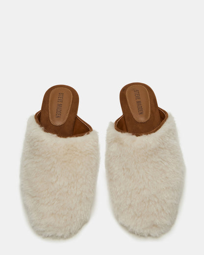 Steve Madden PEARSON Faux Fur Cream Rounded-Toe Slip-On Women's Flat