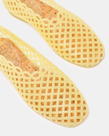 Steve Madden GROVE Butter Yellow Square-Toe Jelly Women's Flat