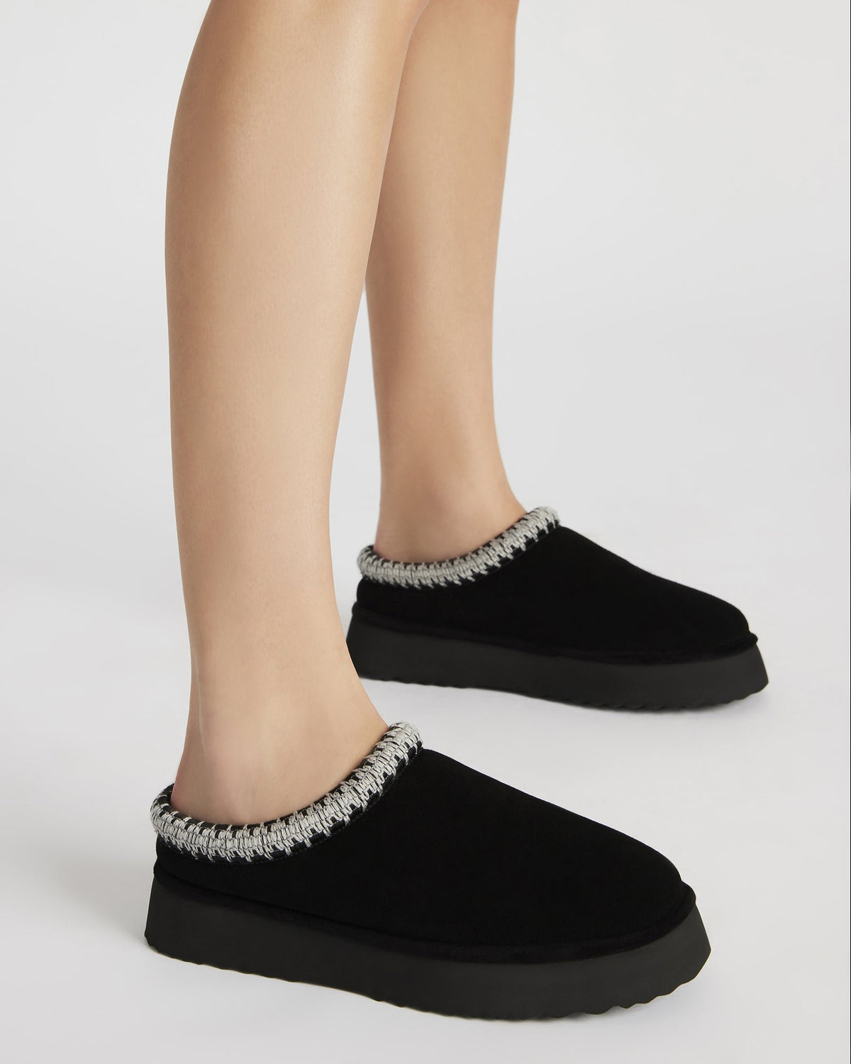 Steve Madden SELENA Black Suede Women's Natural Slip-On Mule Flat