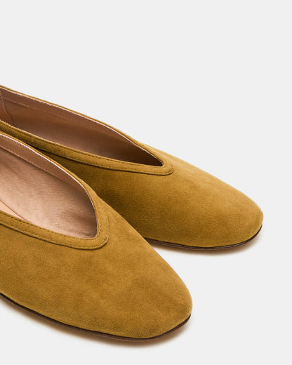 Steve Madden LENI Mustard Suede Square-Toe Ballet Women's Flat