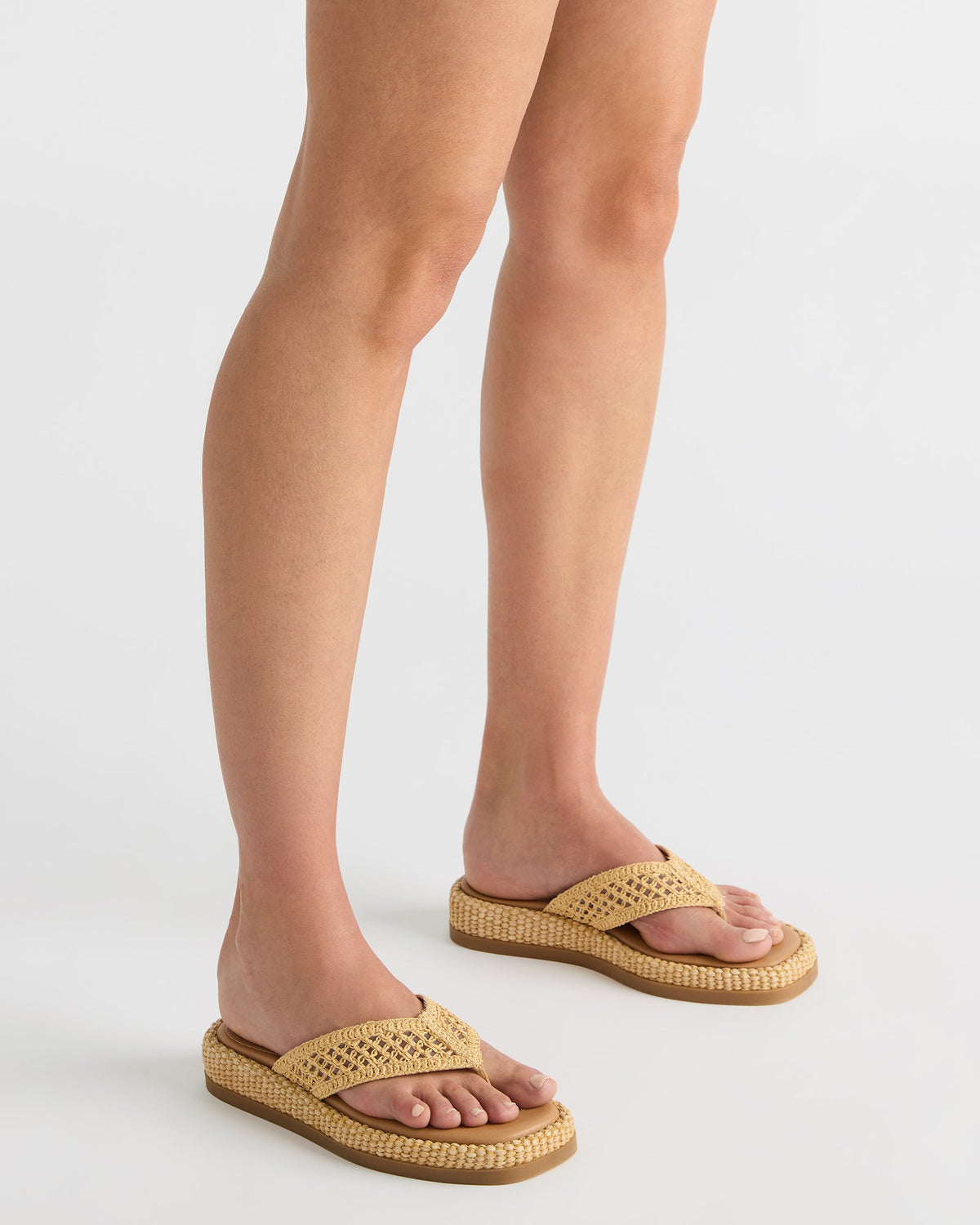 Steve Madden BELLA Red Suede Thong Square-Toe Platform Women's Sandal