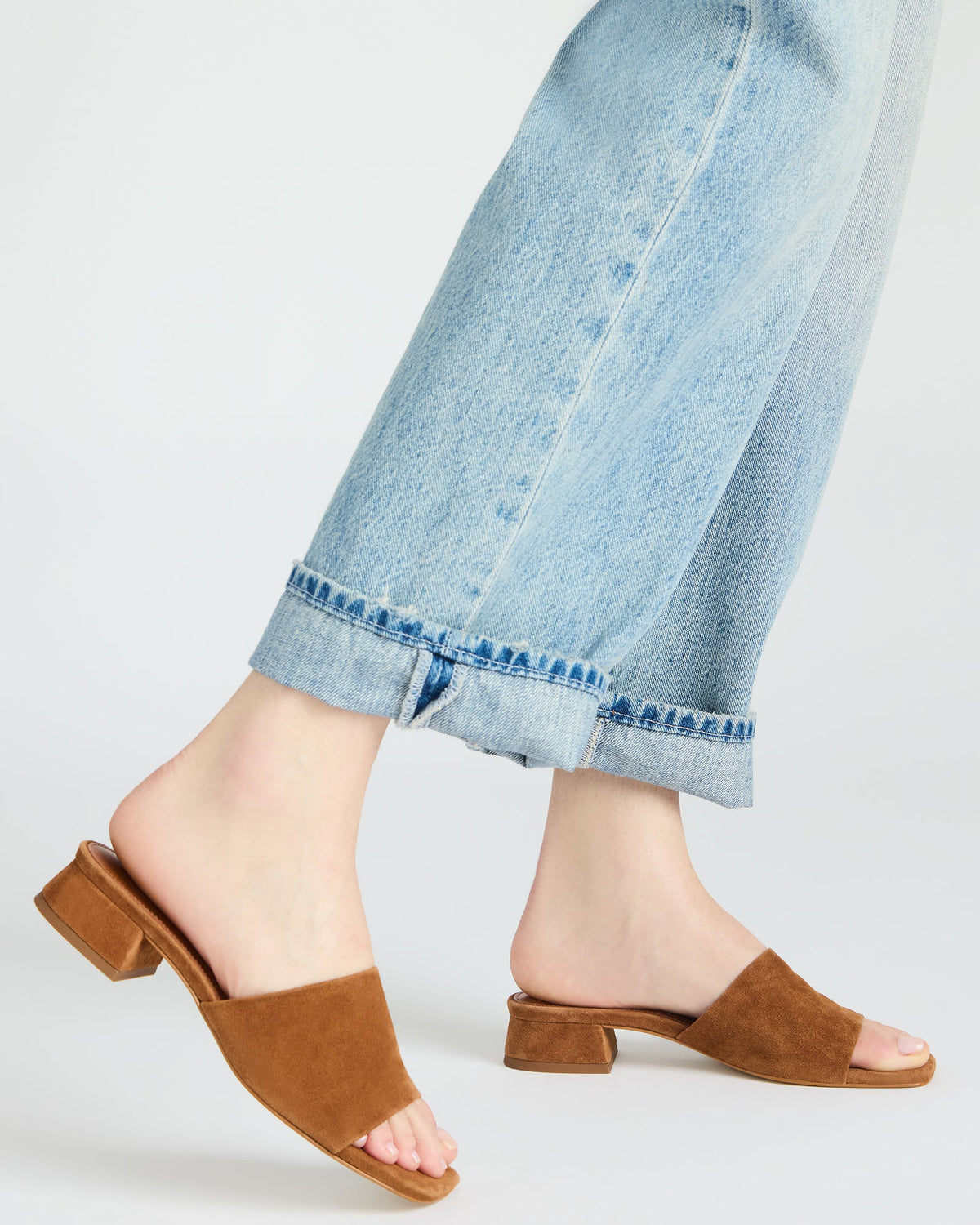 Steve Madden MONTGOMERY Chestnut Suede Square-Toe Slide Mule Women's Sandal