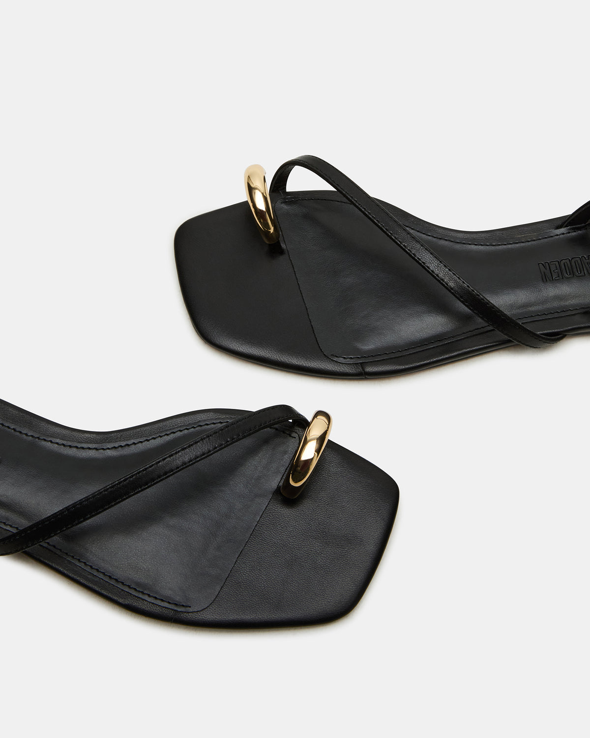 Steve Madden ODYSSEY Black Leather Strappy Square-Toe Women Sandal