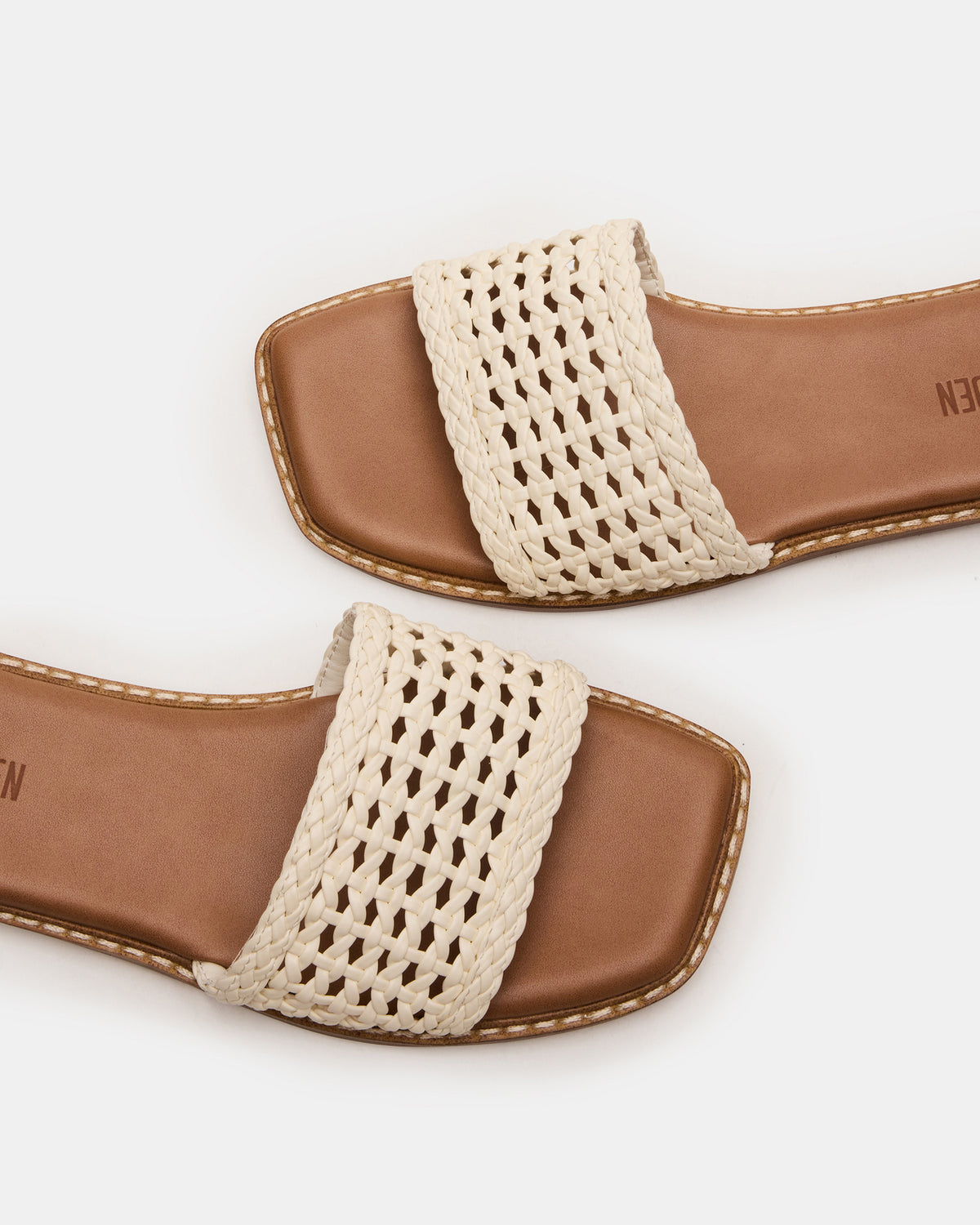 Steve Madden SNIDER White Square-Toe Slide Woven Women's Sandal