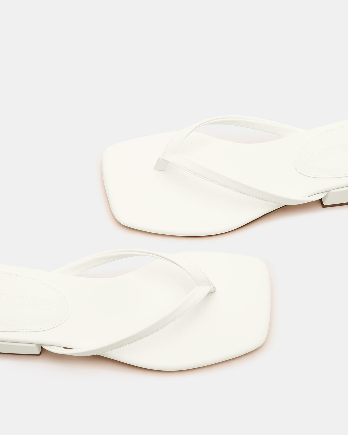 Steve Madden CARIBBEAN White Square-Toe Mule Thong Women's Sandal