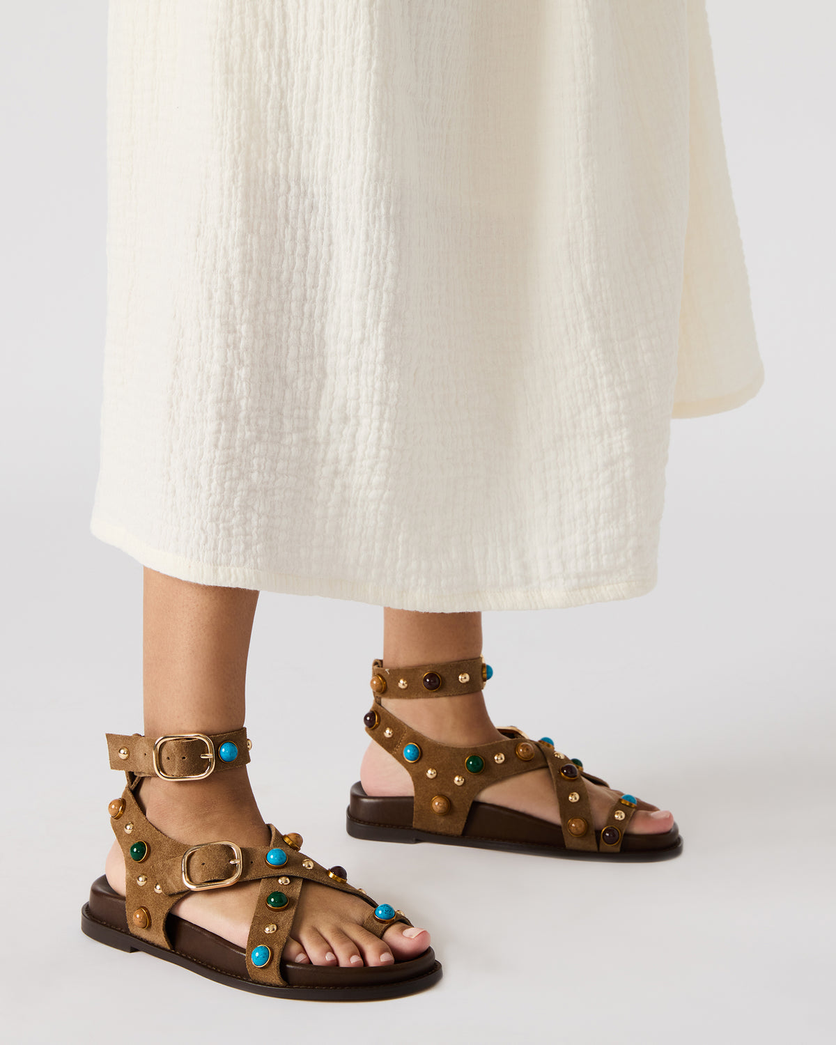 Steve Madden LINEAR Grey Suede Strappy Footbed Studded Women's Sandal