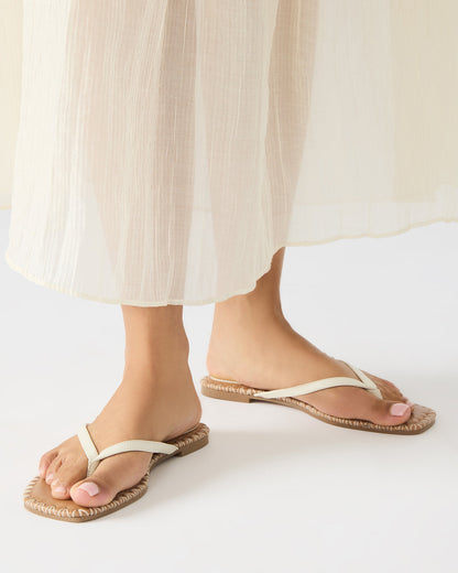 Steve Madden MARELLA Bone Leather Women's Thong Square-Toe Sandal