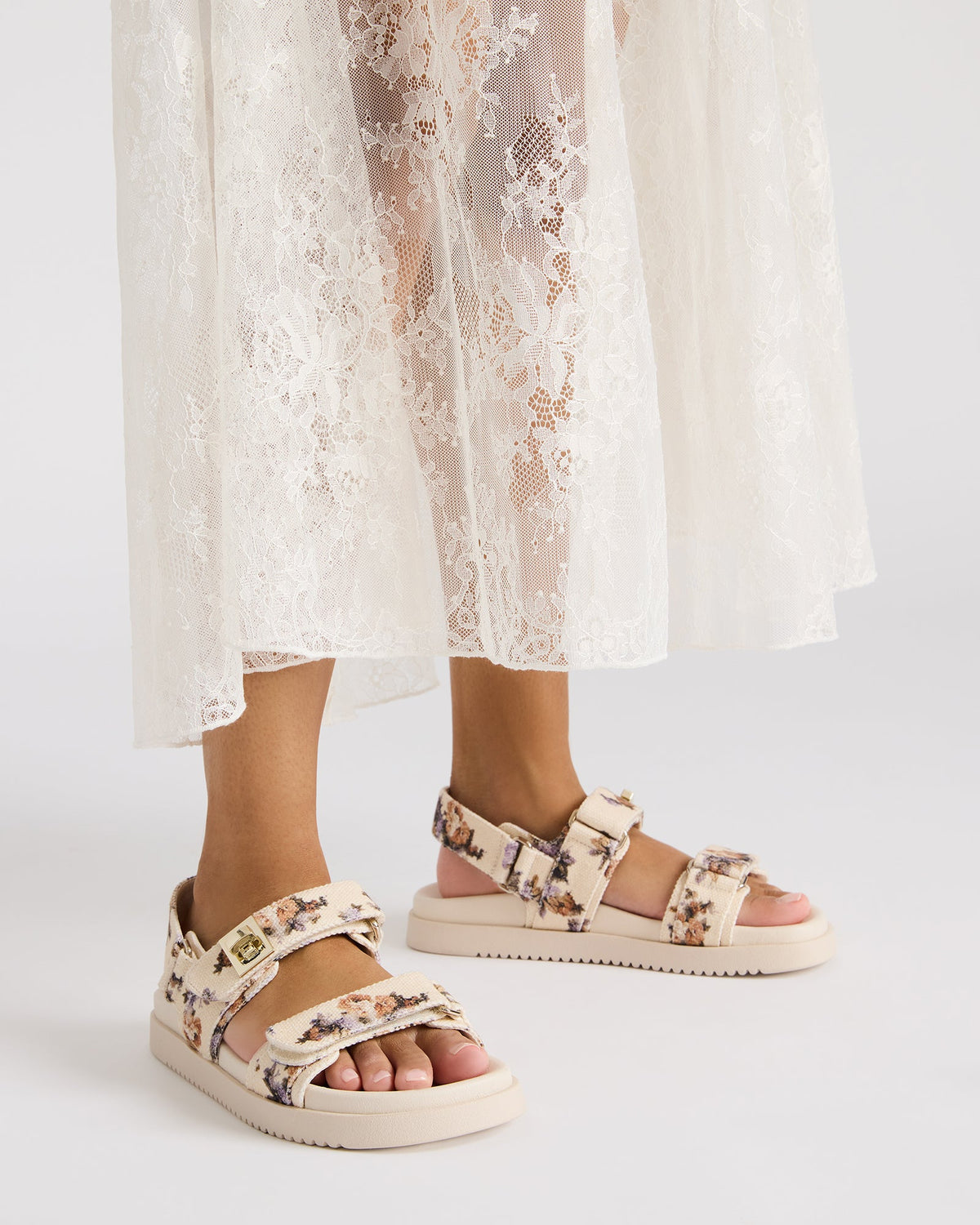 Steve Madden MONA Floral Flatform Women's Sandal