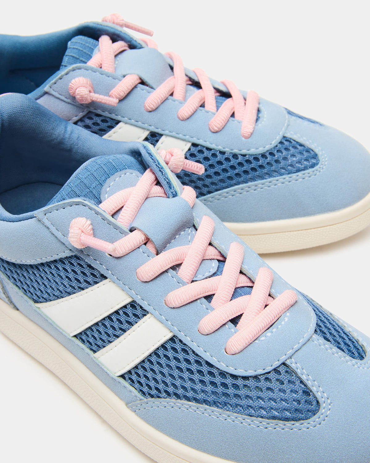 Steve Madden Kids' VERDICT Blue Multi Low-Top Lace-Up Girls' Sneaker