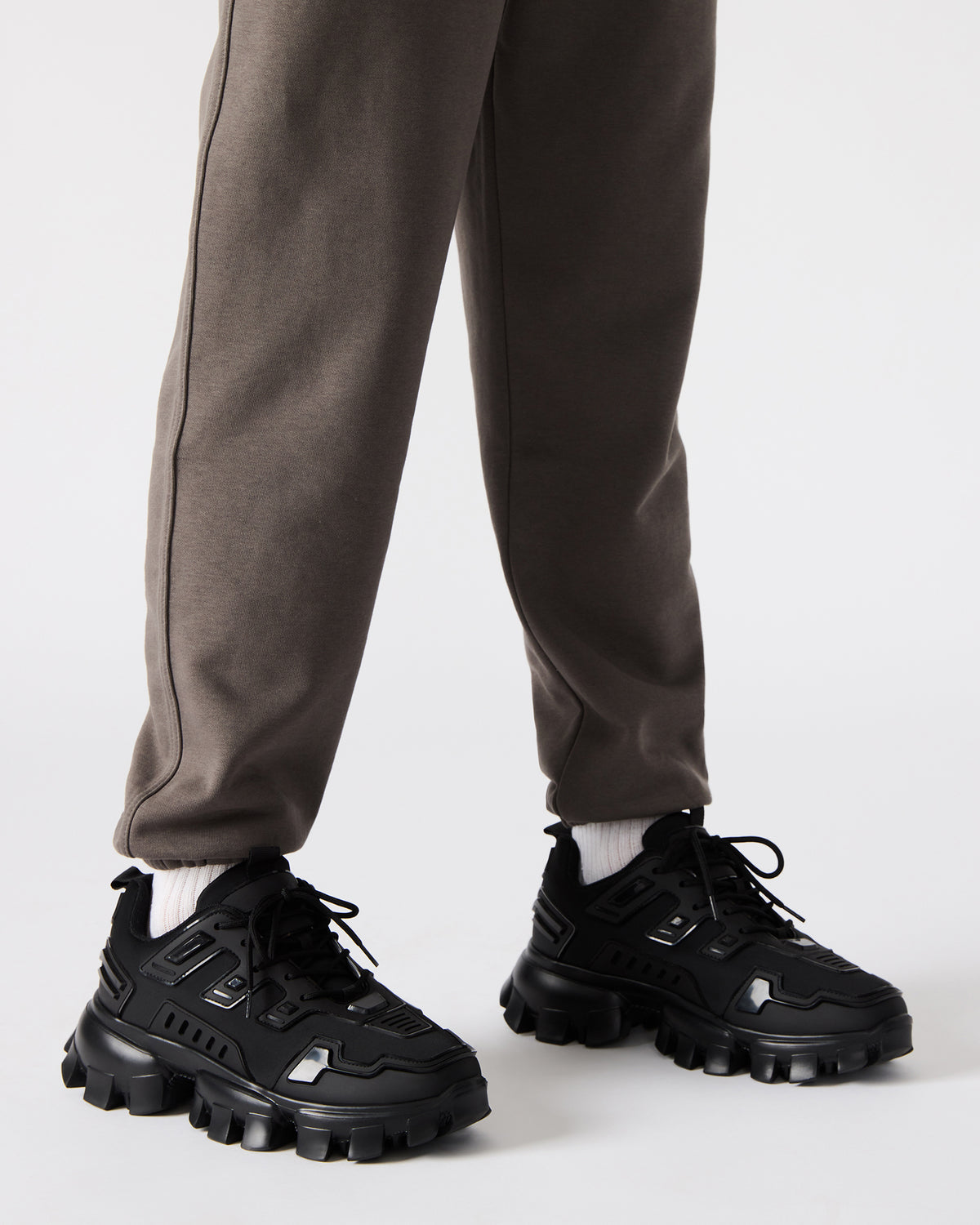 Steve Madden PONCE Black Men's Chunky Sole Lace Up Sneaker