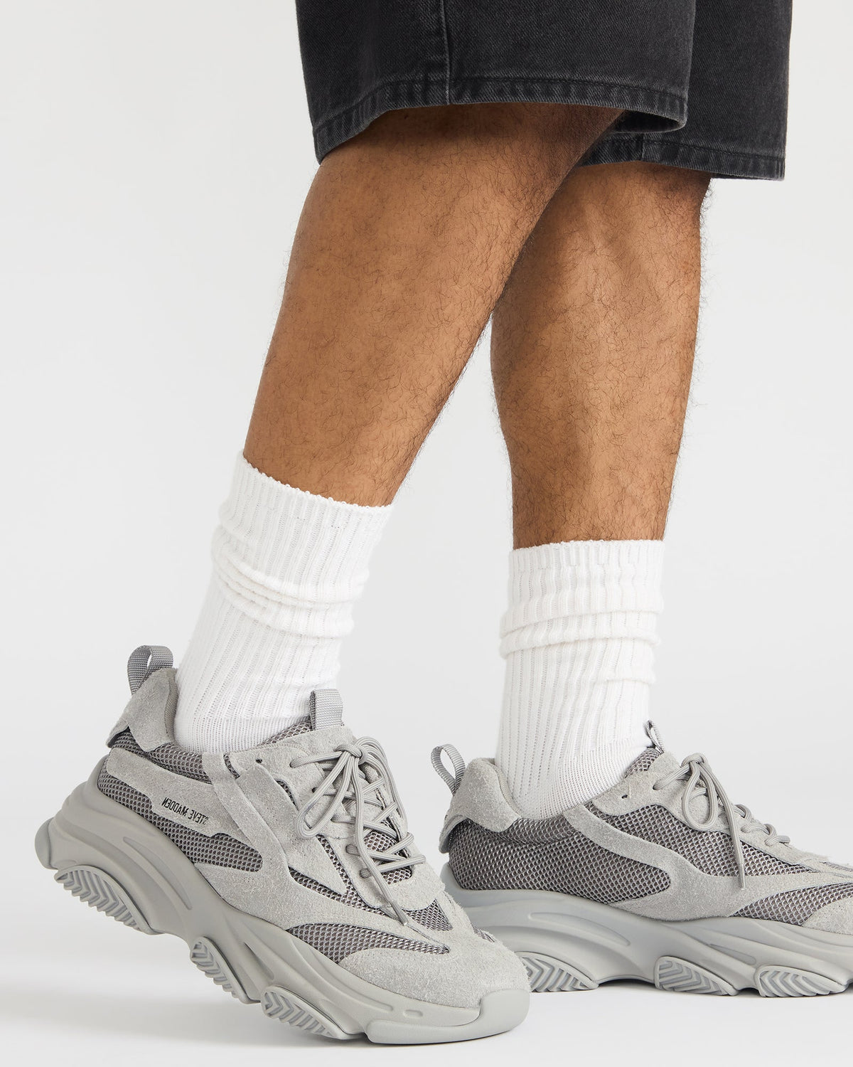 Steve Madden POSSESS Grey Suede Low-Top Lace-Up Men's Sneaker