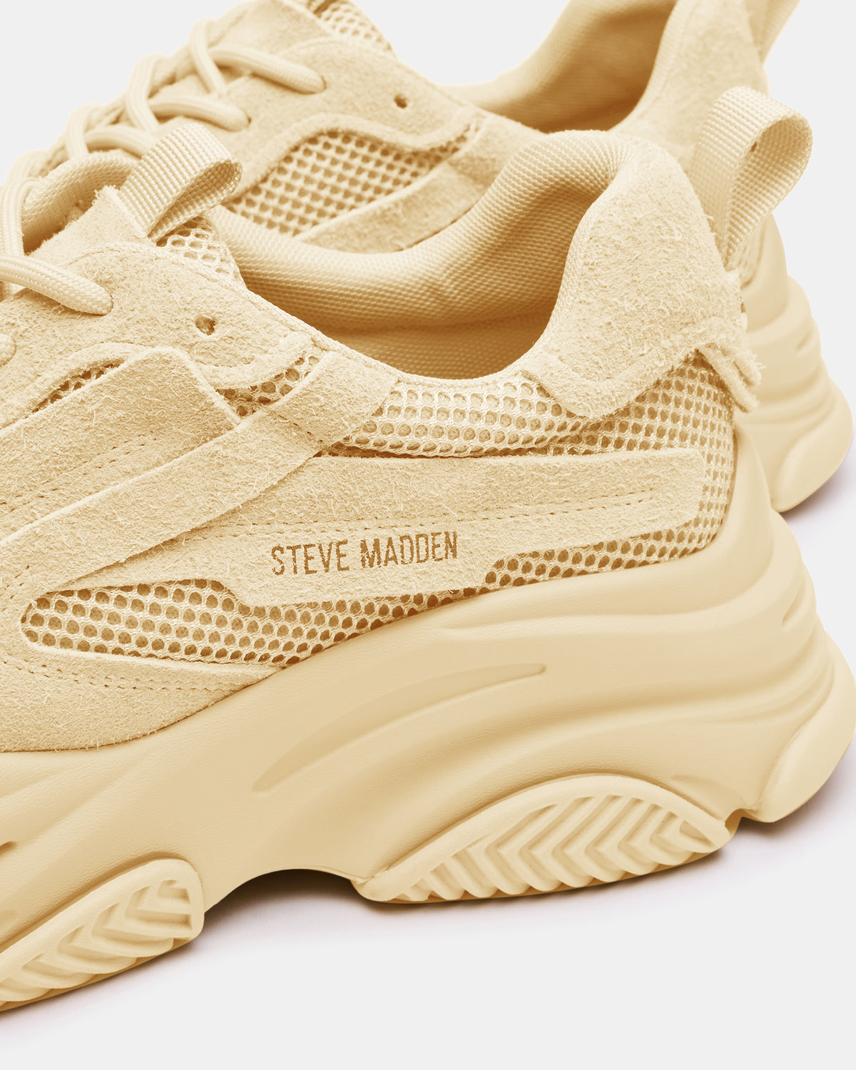 Steve Madden POSSESS Taupe Suede Low-Top Lace-Up Men's Sneaker