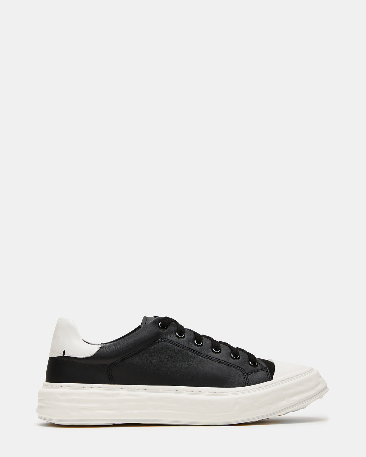 Steve Madden MACRAE Black Leather Men's Low-Top Fashion Sneaker